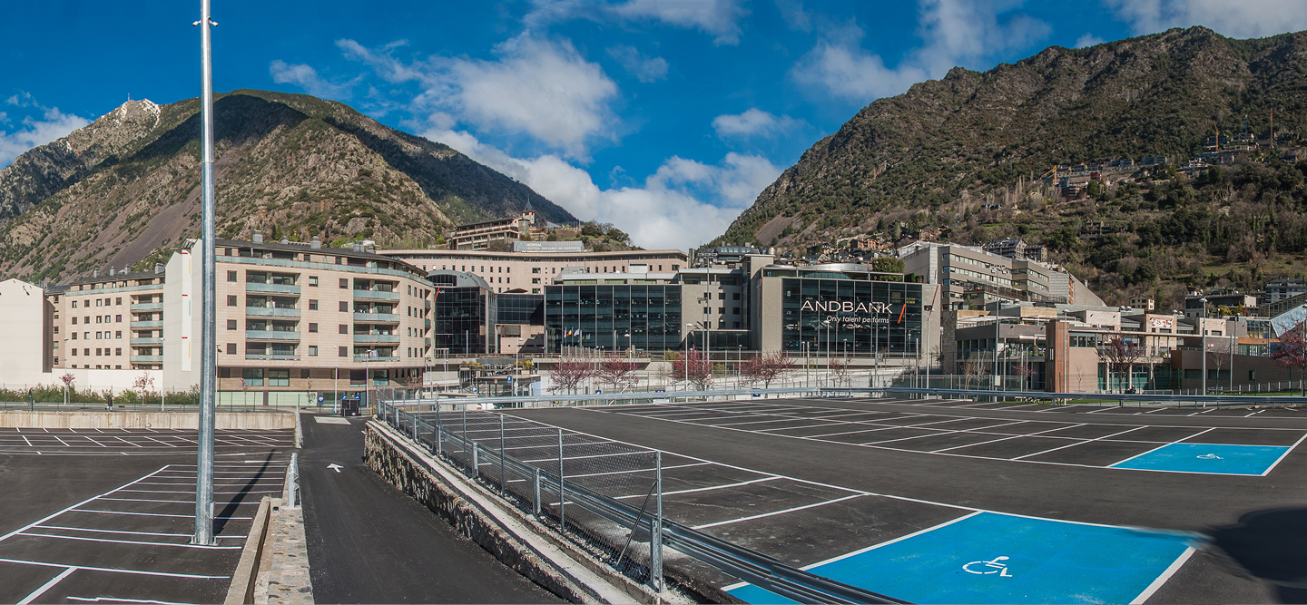 Aparcament al Prat del Roure Construccions roca Aparcament al Prat del Roure Construccions roca